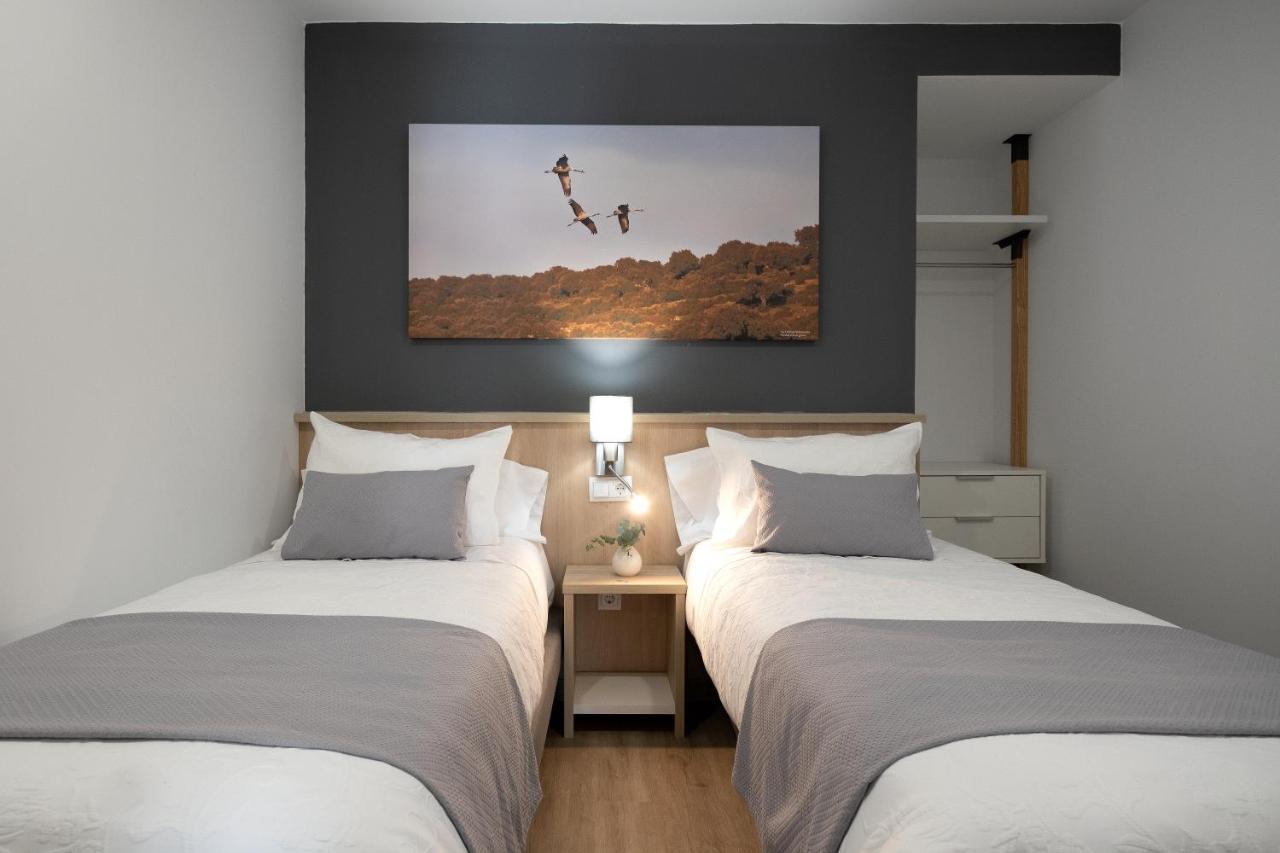 Luxor Torre Del Clavero Apartments Salamanca Luaran gambar