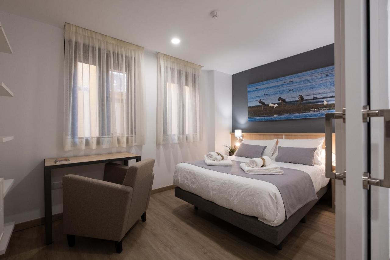 Luxor Torre Del Clavero Apartments Salamanca Luaran gambar