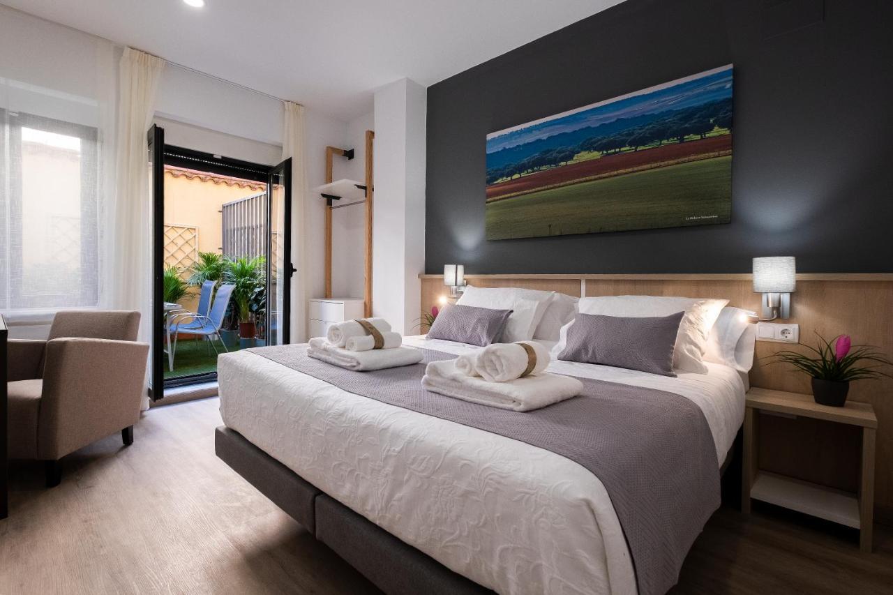 Luxor Torre Del Clavero Apartments Salamanca Luaran gambar